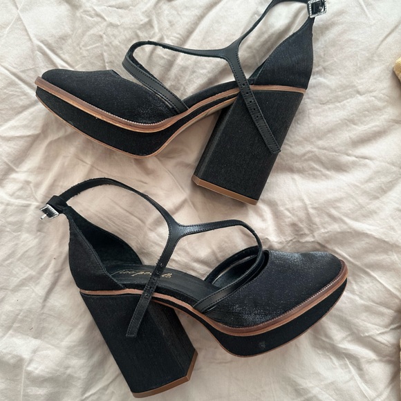 Free People Wythe T-Strap Pump - Picture 1 of 4